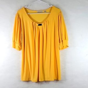 NOTATIONS Yellow Puff Sleeve Rounded Neckline w Metal Feature Size L